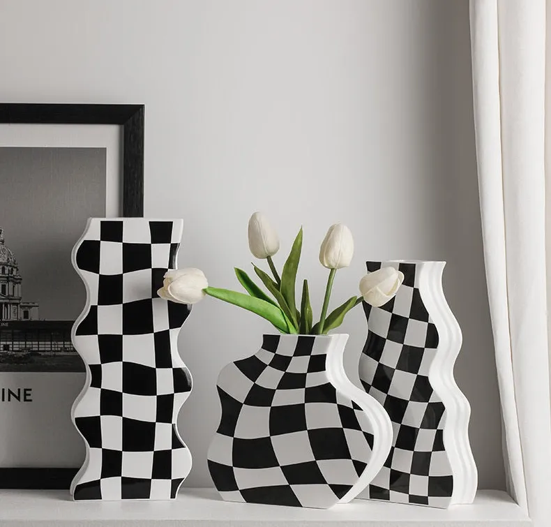 Ceramic Checkered Flower Vase