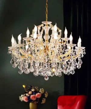 Elegant Maria Theresa Chandelier With 15 Arms