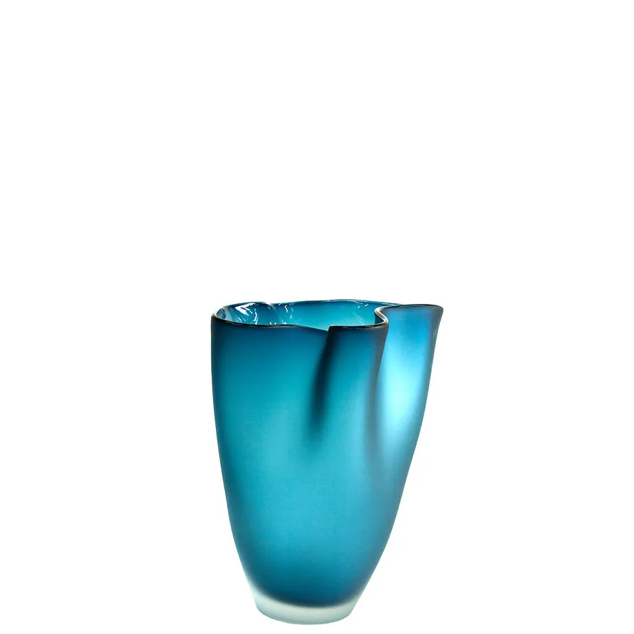 Ovelle Vases